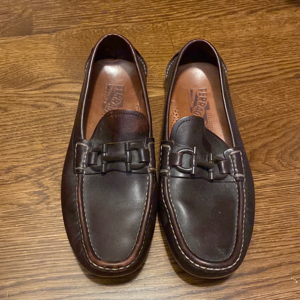Salvatore Ferragamo Mens loafer size 7